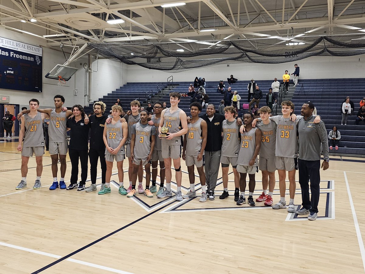 XavierNel15's tweet photo. Ring us @StewardBBALL!!!!!!!! Big win tonight vs Monacan HS in the championship game of the Freeman Invitational. Each of us contributed to the game in our own individual ways to help bring home the chip. I finished with 12 pts, 5 rebs, 5 steals, and 1 block! https://t.co/5uXYWEj2xT