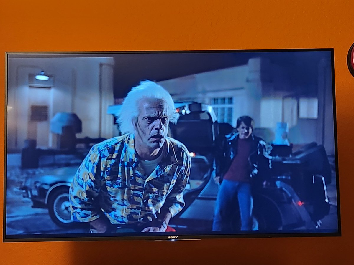 cvondrashek's tweet image. The absolute best movie of all time 🥰 #backtothefuturepart2