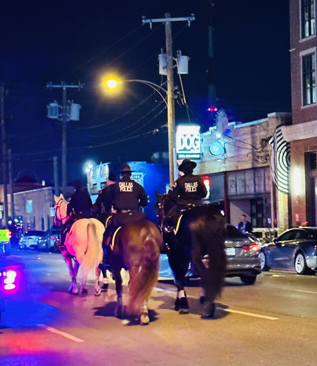 Thank you @DallasPD #DeepEllum