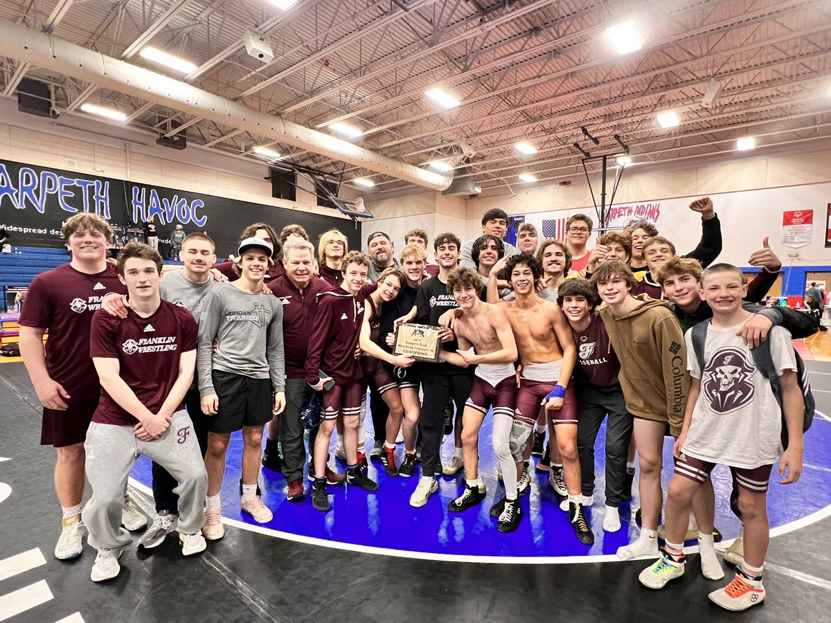 FHSADMIRALSWRESTLING tweet media