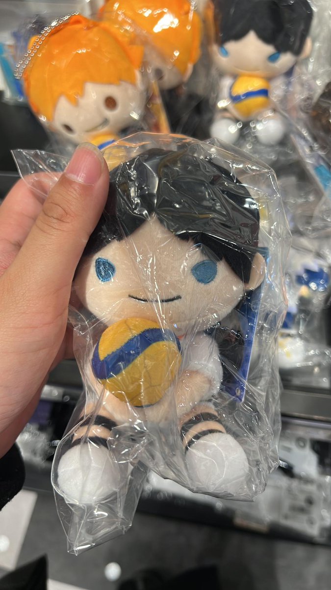 btrc_sc's tweet photo. 💝 #btrcsells

wts lfb ph
🍡  kageyama, hinata, oikawa plushie
- Php 1,100 all in (isf included)
- ETA Jan. 26 
- down payment first and the remaining balance is to be paid a week before the ETA

mod: sdd, j&amp;t, lbc
loc: north caloocan
mop: gcash only 

reply mine/dm to claim https://t.co/wVBmygHW8P