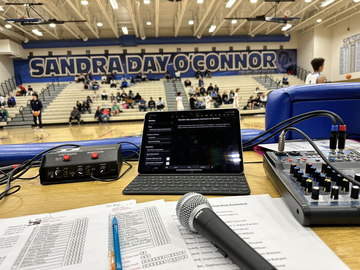A Team in the house tonight announcing for <a href="/OCBoysHoops/">OCBoysHoops</a>. They got the win tonight against Desert Vista 84-75.