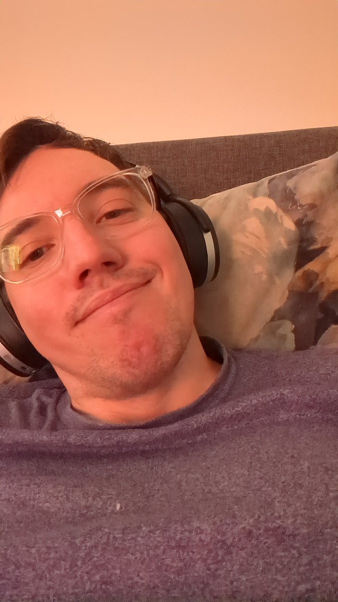 daniel 🤠✨ tweet media