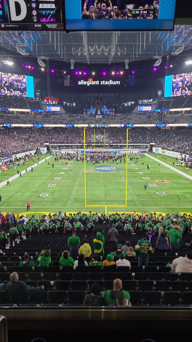 What a game!! <a href="/Coach_SchmidtE/">Eric Schmidt</a> <a href="/UWAthletics/">Washington Athletics</a> congrats!