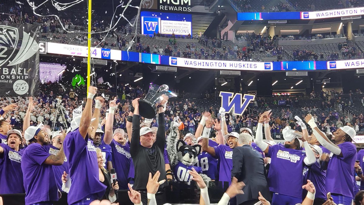 University of Washington tweet media