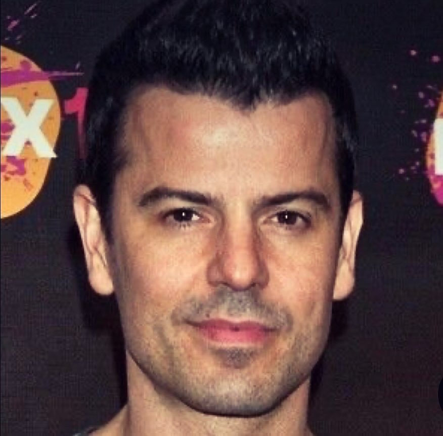 NordstromSheryl's tweet image. It’s Friday Knight and I’m feeling alright! 😍 #FridayKnight @NKOTB #NKOTB #NewKidsontheBlock @DonnieWahlberg @dannywood @JonathanRKnight @joeymcintyre #jordanknight #jordanknightofficial #BH #BHFam #BHFamily #BHFamilia #BHLove #Blockhead