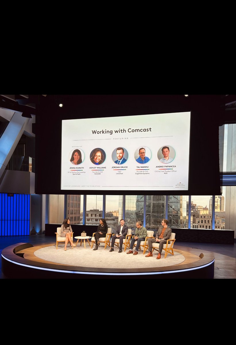 Ashley M. Williams tweet media