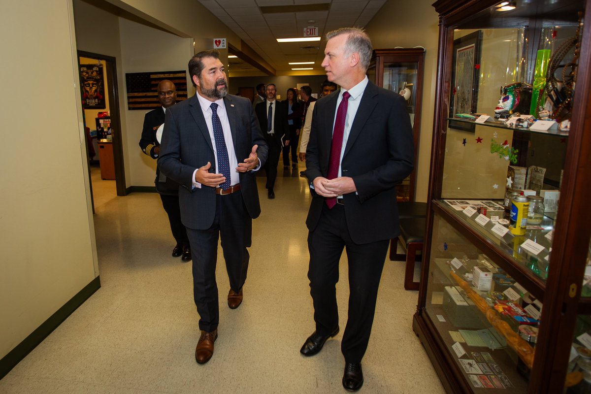 Impressive visit hosted by @RealNCIS at the Federal Law Enforcement Training Center - it was a pleasure to meet some of our Special Agents and see firsthand how they put PEOPLE FIRST, MISSION ALWAYS.