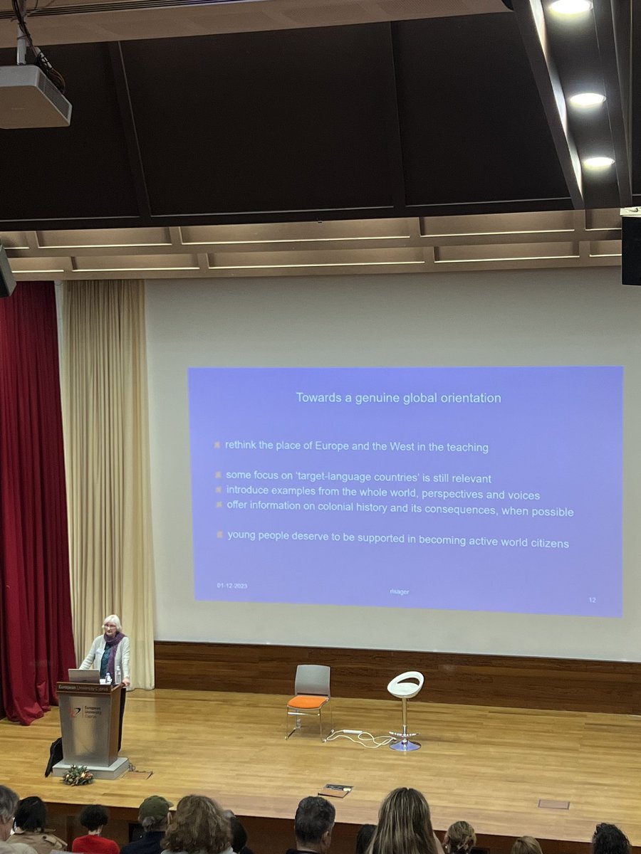 We started day 1 of #IALIC2023 with a keynote from Professor Karen Risager who talked about representation within language textbooks. Throughout the day and evening, the atmosphere was quite friendly and people had the time and space to discuss and learn from each other.