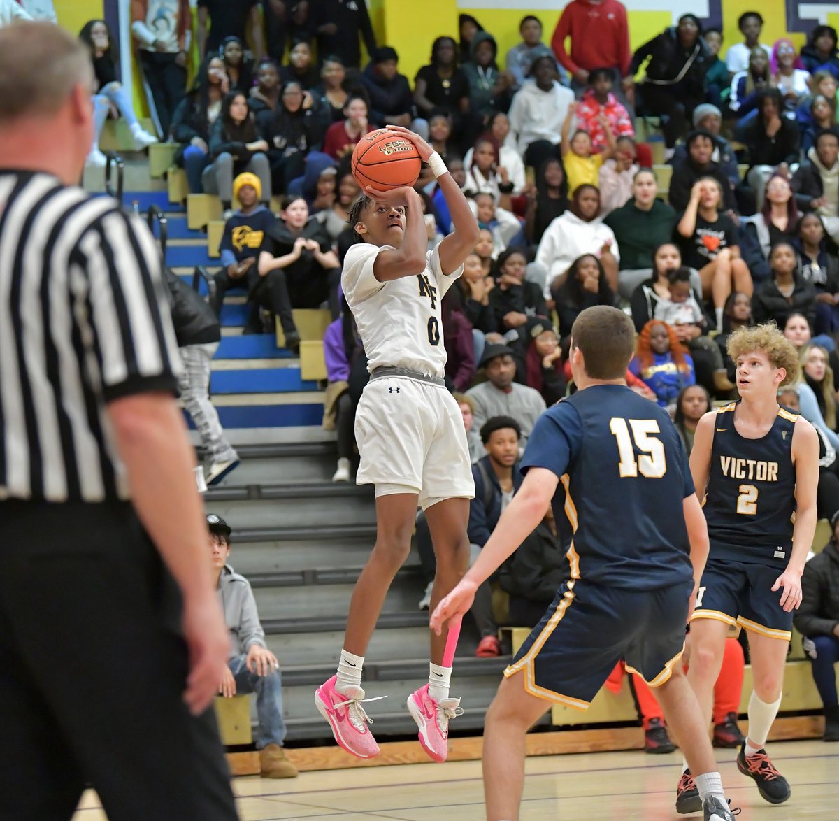 🏀centercourt🏀 tweet media