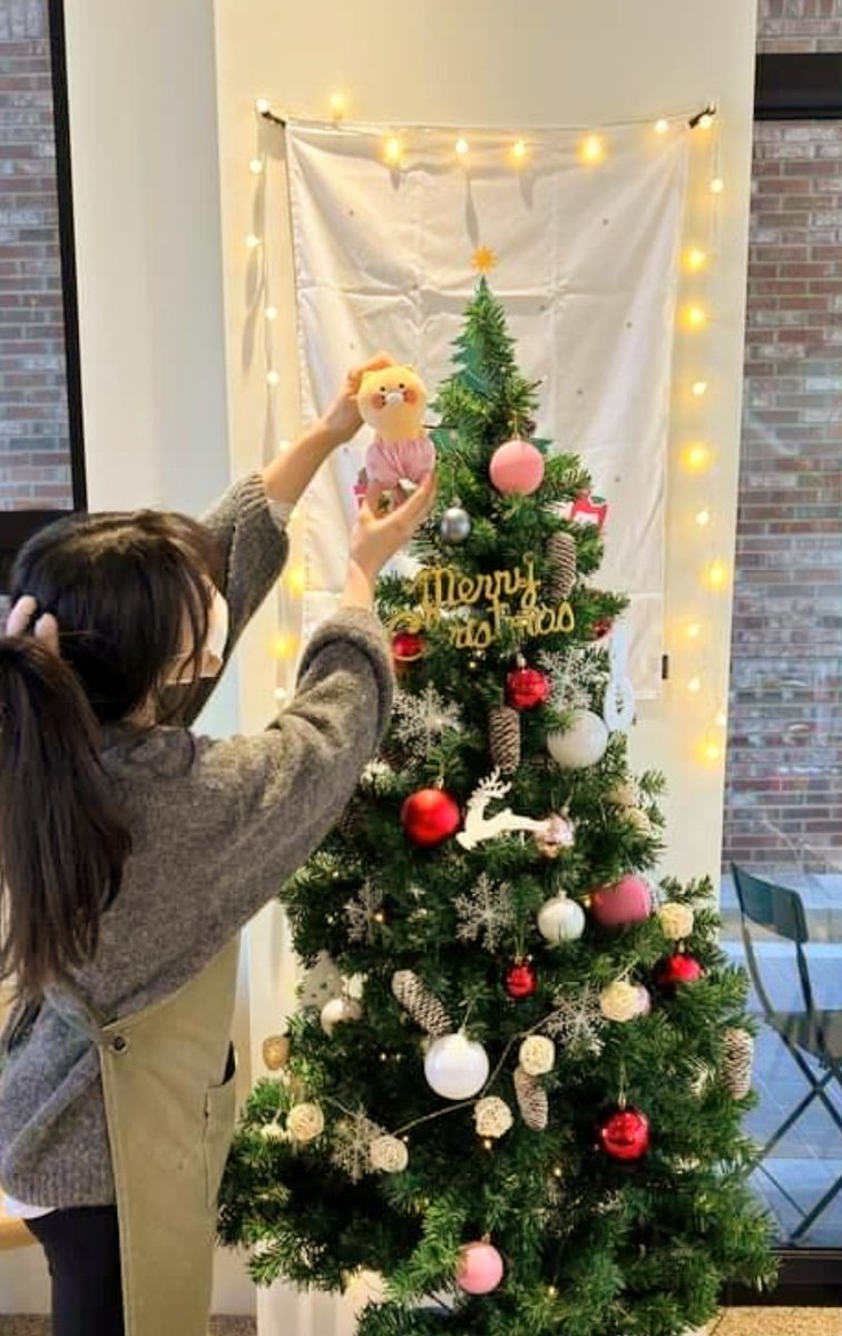 카페인그린에도 크리스마스가 와써요♡