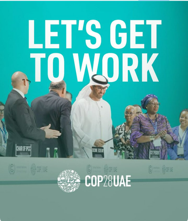 ClimatMedias's tweet photo. Ouverture de la @COP28_UAE ce jeudi 30/11 et les chaînes font de la pédagogie 🍾 !
[à noter: diplomatie efficace avec un accord sur les pertes et dommages, un vrai succès !]
Revenons sur ce que @TF1info, @InfoFrance2, @M6Info nous ont appris hier et sur ce qu'on aime moins ! 🧵⬇️ https://t.co/UxX4UL4i8a
