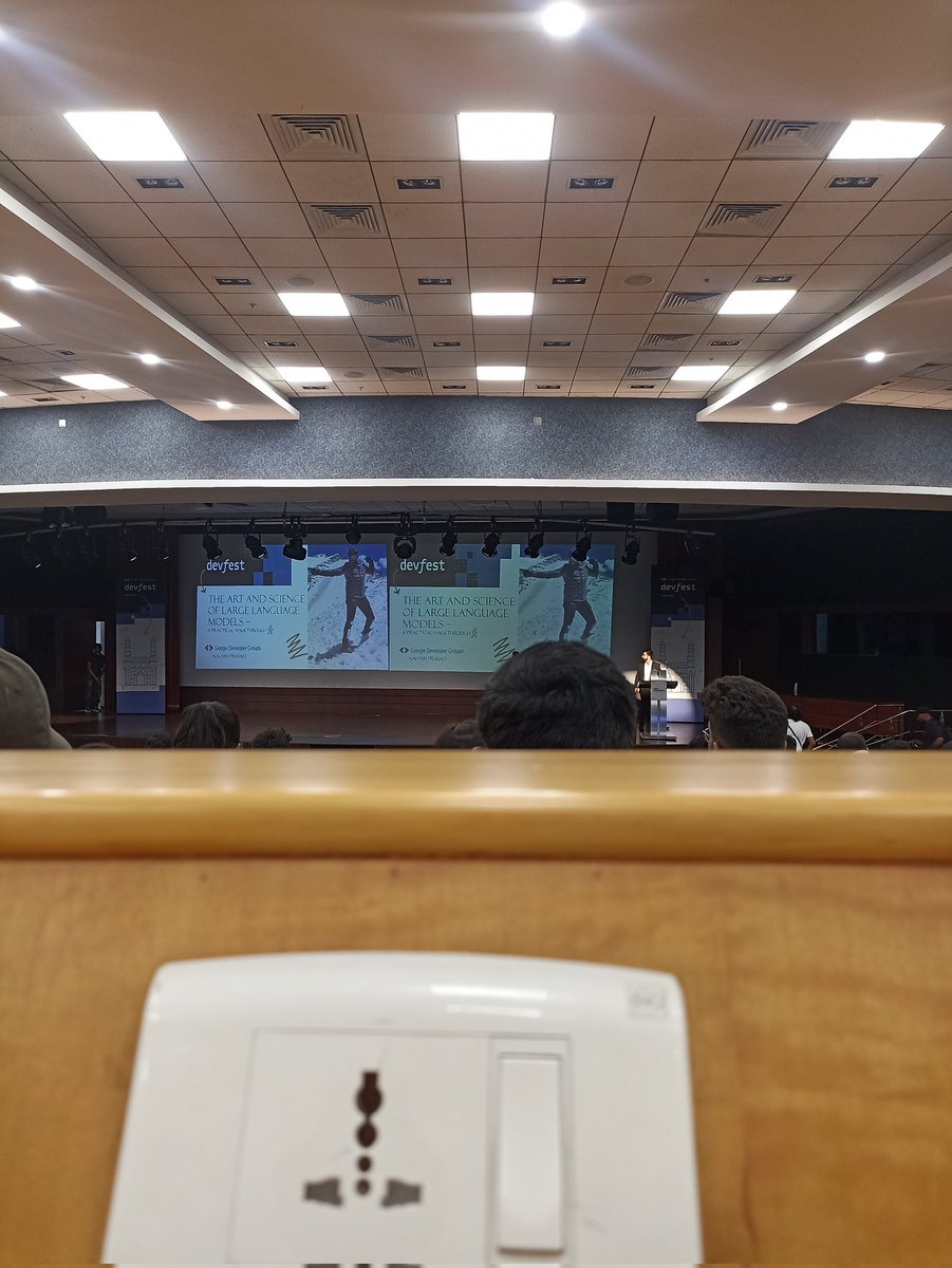 najeebdev's tweet photo. Attending #DevFestHyd today organised by @gdg_hyd 

#DevFest #GDGHyderabad https://t.co/c4bdFzHblj