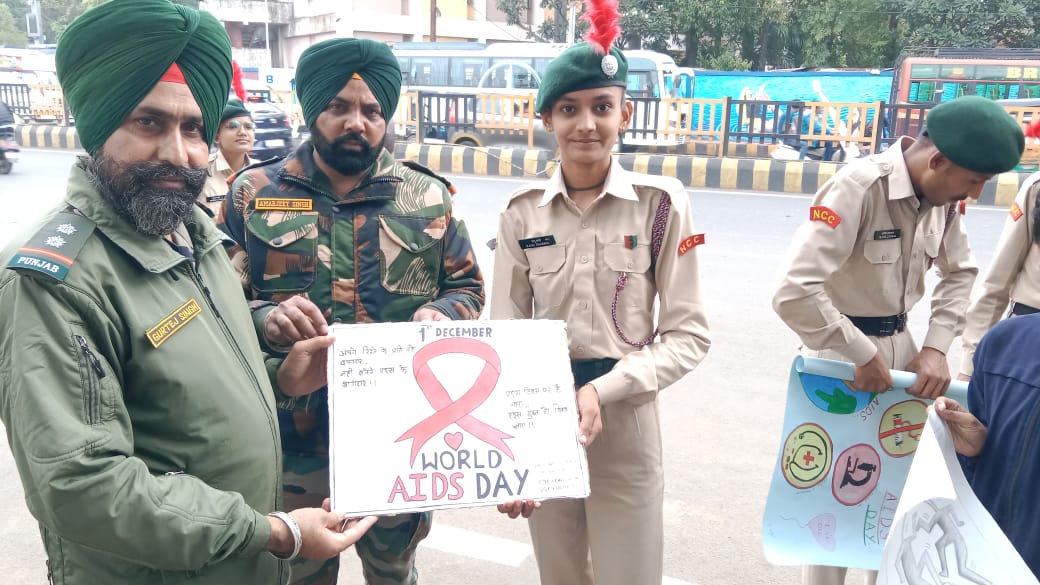 UjjainWarriors's tweet photo. @NccDteMPCG @HQ_DG_NCC @NccIndore @PMOIndia
WORLD AIDS DAY 01 DEC 2023
Awareness Rally and Nukkad Natak were organized by Cadets of 10 MP BN NCC Ujjain. https://t.co/nk1cCnJ5Pw
