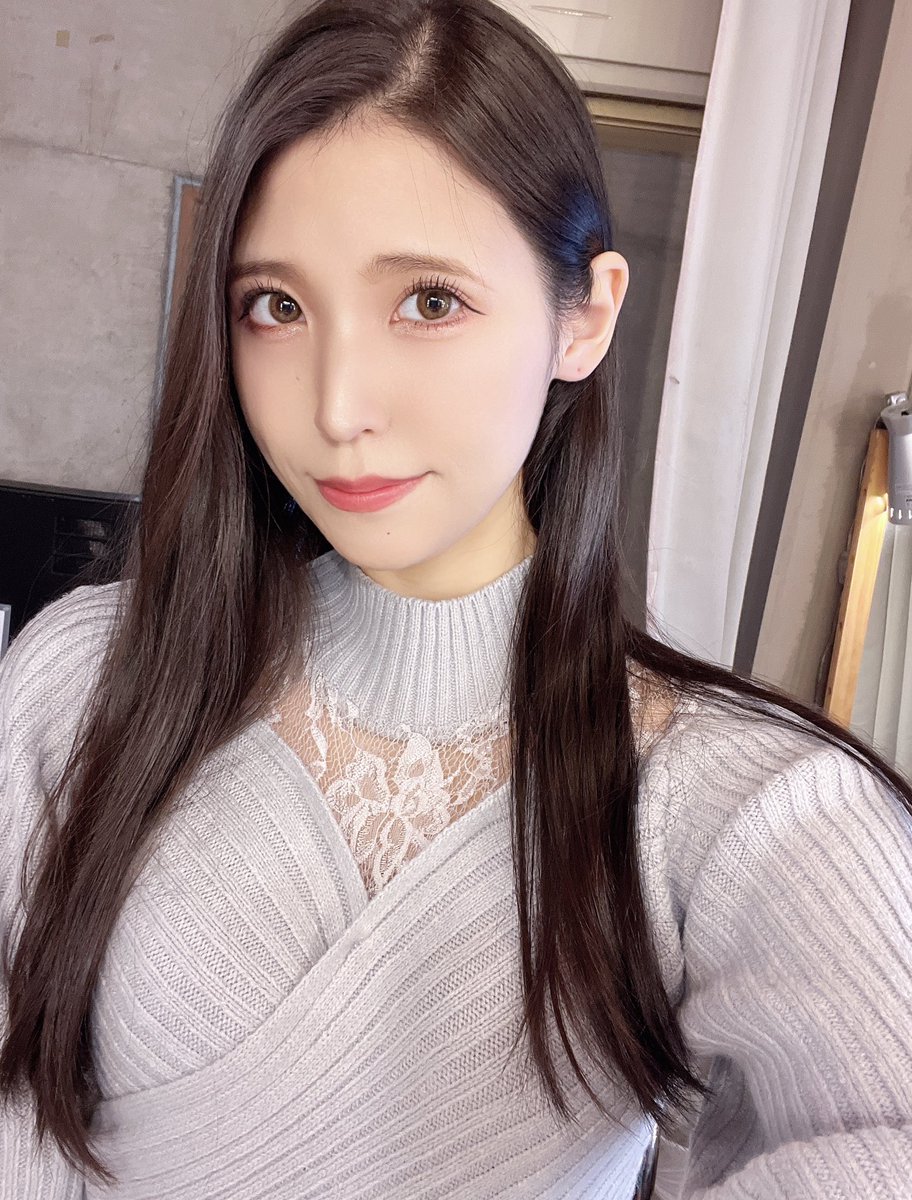 Kyou_ka_1102's tweet photo. この前ちぇる姉がプレゼントで
くれたワンピース👗🎁

うみちゃんと3人でお揃い🫶🏻 https://t.co/mfmkkV3DI0