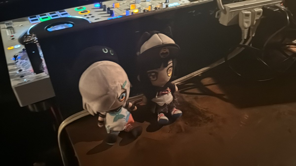 stl0826's tweet photo. 少数精鋭でお送りしております #暴音部 https://t.co/Z3obBhgCXS