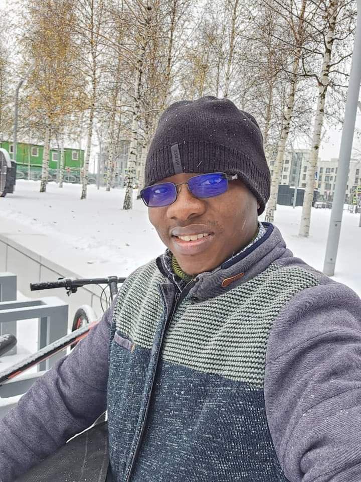 FaozeyOladotun's tweet photo. 40 years of being alive. Alhamdulillah 🎂🎂 🎈🎊 https://t.co/zsS0naBznc