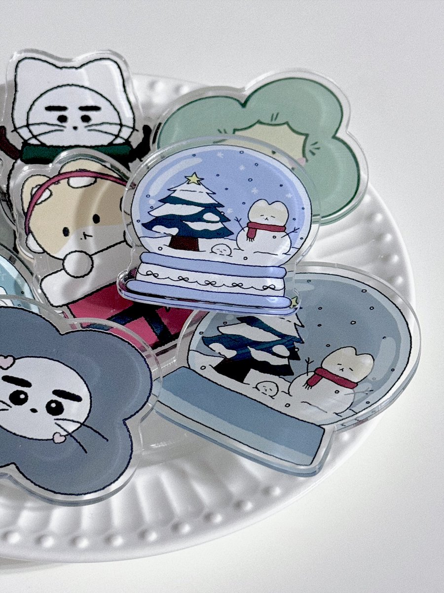 #RT 알티 추첨 한 분께 그립톡을 보내드립니다 🫧

☃️ 크리스마스 &amp; 클로버 터래기 그립톡 나눔 폼 ☃️ 
폼 참여 기간 : 12.05 21:30 ~ 12.11 23:59

witchform.com/deposit_form/5…