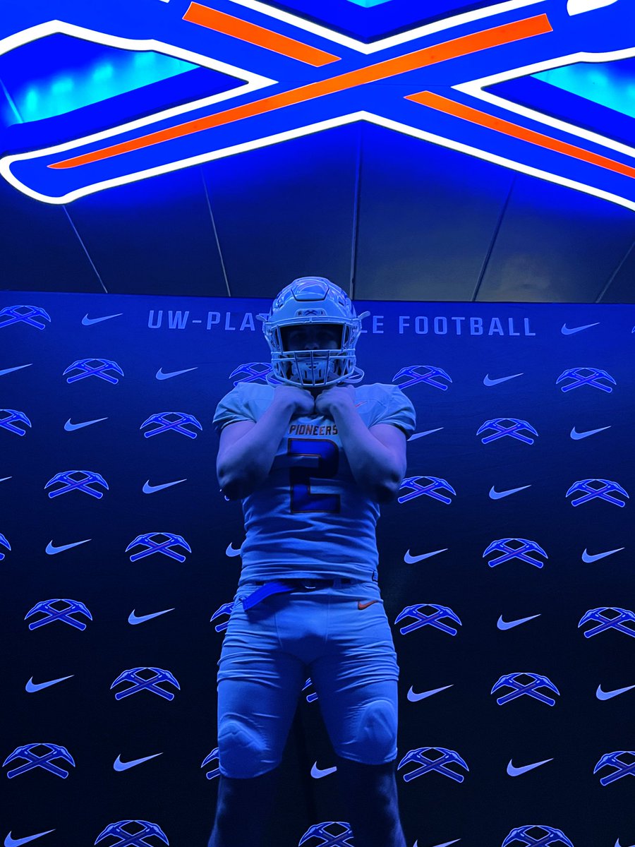 Ryan Birt (@ryanbirt13) on Twitter photo Thank you to <a href="/reinhardt_tyler/">Tyler Reinhardt</a> and <a href="/Ryan_Munz/">Ryan Munz</a> for inviting me back up to <a href="/UWPlattFootball/">UW-Platteville Football</a>. I had a great experience getting to learn even more about the program and see some former Shamrocks! <a href="/LukeMertens/">Luke Mertens</a> <a href="/CoachGalante/">Dan Galante</a> <a href="/Tom_barrett5/">Tom Barrett</a> <a href="/CoachSchrenk/">James Schrenk</a> Thank you to <a href="/reinhardt_tyler/">Tyler Reinhardt</a> and <a href="/Ryan_Munz/">Ryan Munz</a> for inviting me back up to <a href="/UWPlattFootball/">UW-Platteville Football</a>. I had a great experience getting to learn even more about the program and see some former Shamrocks! <a href="/LukeMertens/">Luke Mertens</a> <a href="/CoachGalante/">Dan Galante</a> <a href="/Tom_barrett5/">Tom Barrett</a> <a href="/CoachSchrenk/">James Schrenk</a>