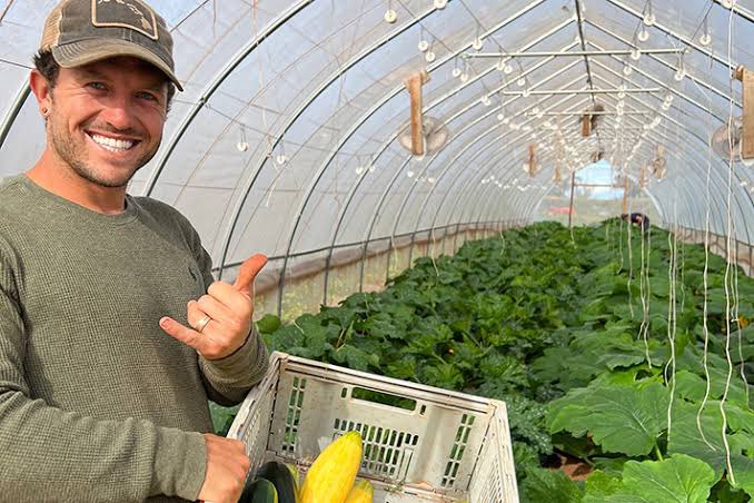 It’s weekend
No relaxation 
We keep farming!
<a href="/Portalcoin/">Portal</a> 
$portal 

🌱