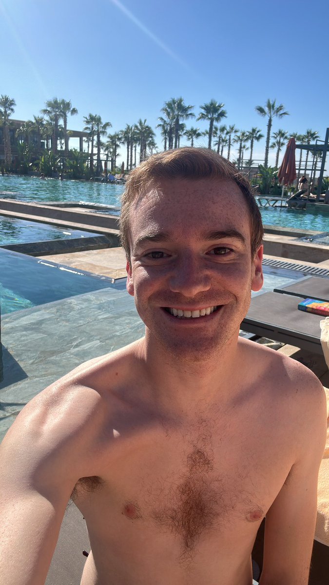 Another day in the sun. It’s a hard life 🌞