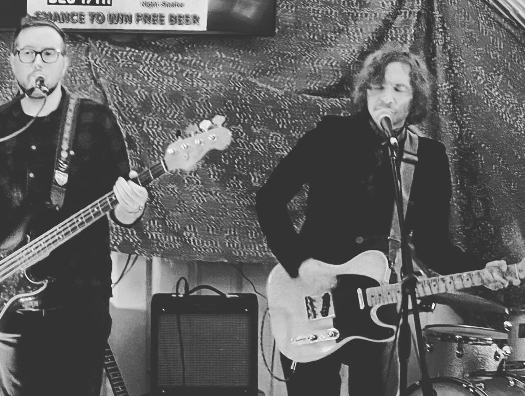 Great to launch Citizen of Nowhere at @brublbrewery last night! Ace to be joined by my buddies <a href="/wesfinch/">wesley finch</a> and <a href="/WrightGibberish/">Jono Wright</a> too! X