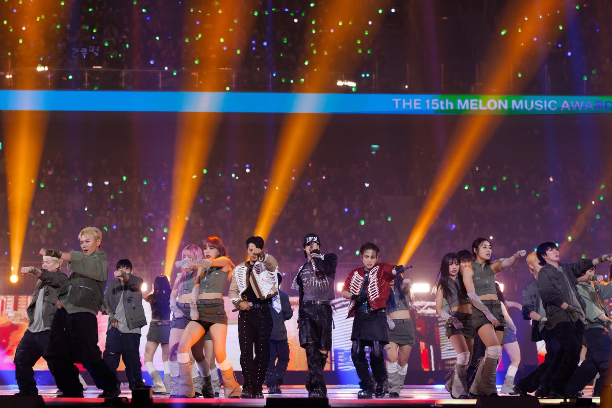 Idol reaction to SHINee's stage at MelOn Music Awards #MMA2023 #SHINee

A thread