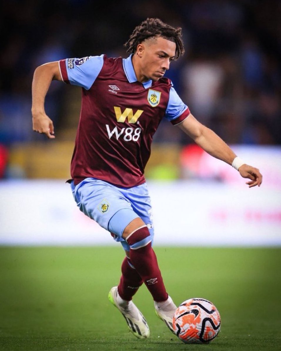 FPL_Joee's tweet photo. 3️⃣ BUR vs SHU

The most unpredictable game this week as the worst 2 teams in the league face each other.

➡️ Koleosho ⬅️
If you want to go for a one week punt mad differential, Luca can be your guy with his amazing attacking threats every game and just 0.1% Ownership! https://t.co/ZhL4jwpIb9