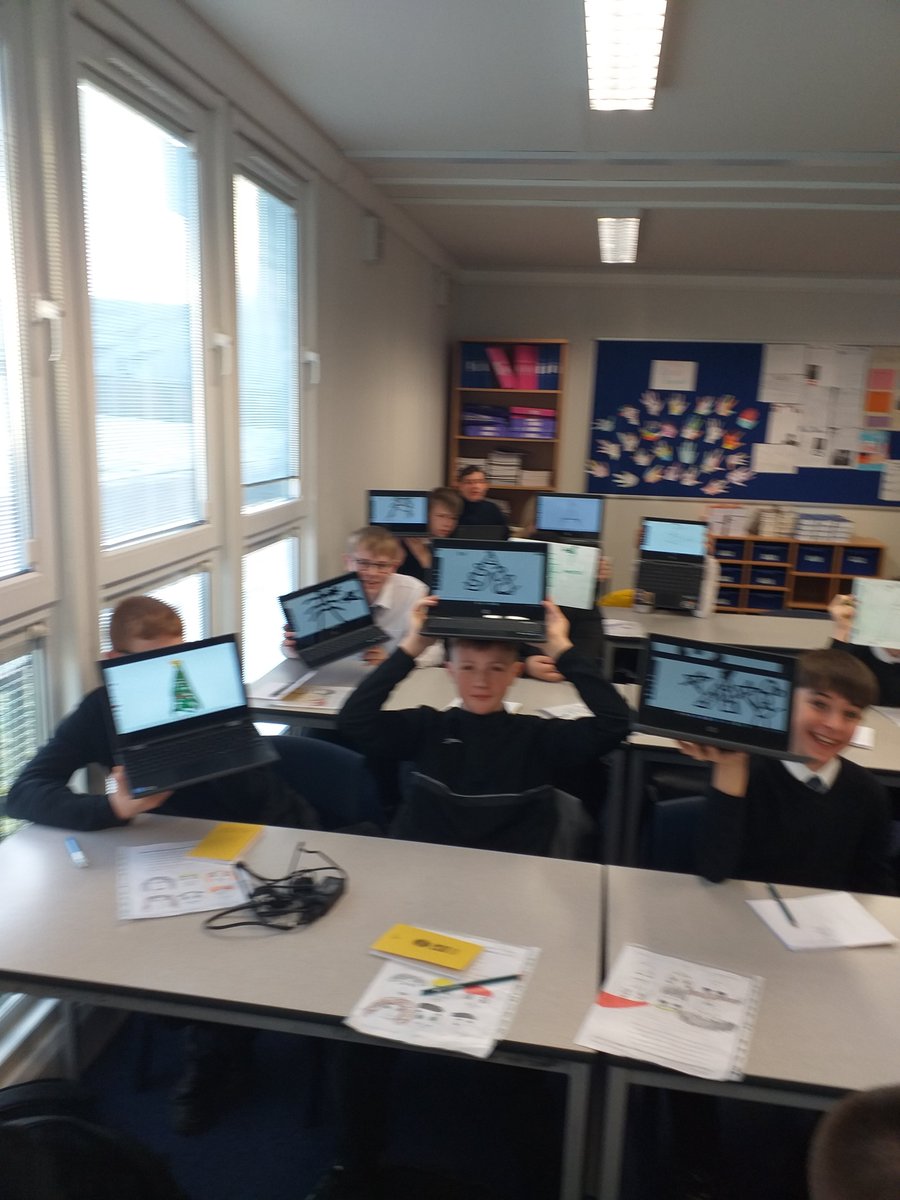 Woodmill_ML's tweet photo. The S2 French Elective class have been working on school subjects. To develop their digital learning  and creative skills they had to do certain tasks related to different subjects. Pupils used their Chromebooks to  draw La Tour Eiffel in a Christmas style (le dessin)
Bravo! https://t.co/3QNZb6kQk9
