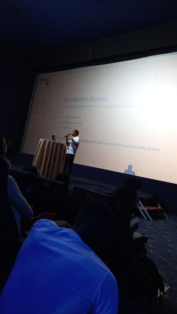 MayaKe15's tweet photo. what new thing did you learn today 
me :vertex AI 
thank @gdg_kisumu for #DevFestKisumuDala  #DevFest2023 https://t.co/ObCjlSk7HC