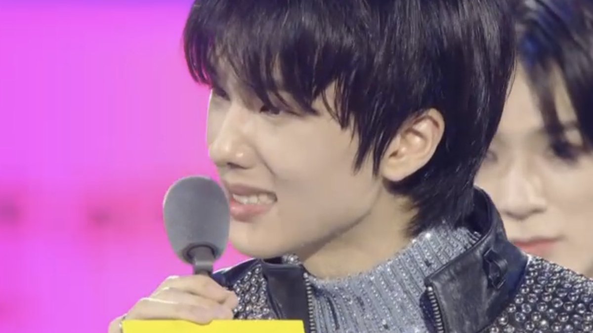 snowxmochi's tweet photo. จีซองเก่งที่สุดในโลกเลย 7ดรีมเก่งที่สุดในโลกเลยยยย ㅠㅠㅠㅠㅠㅠㅠㅠㅠㅠㅠㅠㅠㅠㅠㅠㅠㅠㅠㅠㅠㅠㅠ https://t.co/JqemWqHygw