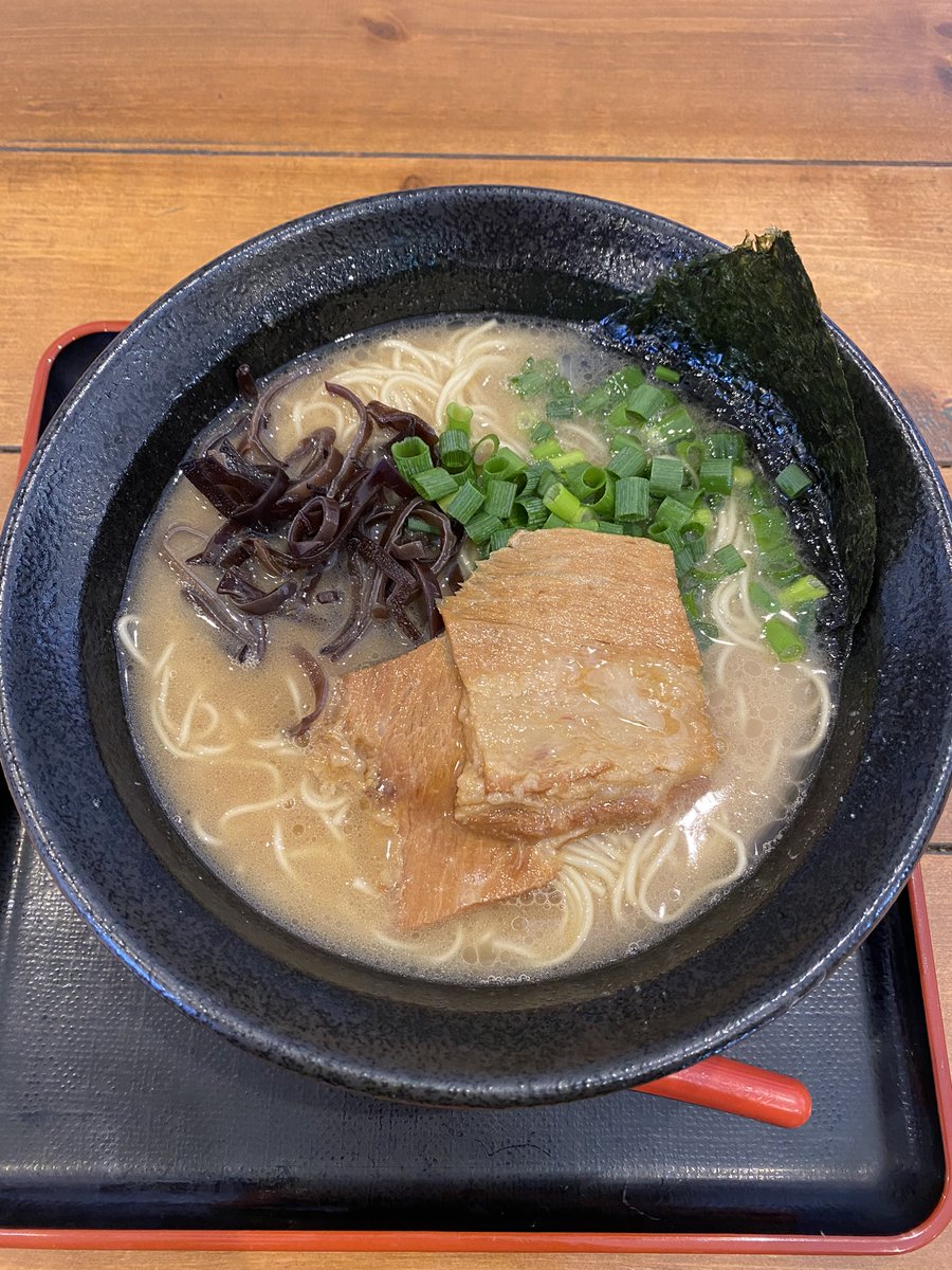 九州とんこつはりがね屋(長野市) 九州とんこつラーメン