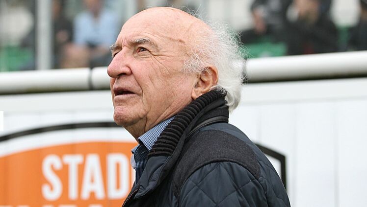 ⚫ Michel Le Milinaire, légendaire entraîneur du <a href="/stadelavallois/">Stade Lavallois</a> est décédé cette nuit à l'âge de 92 ans #Mayenne #hommage 
➡️ l.francebleu.fr/GhhX