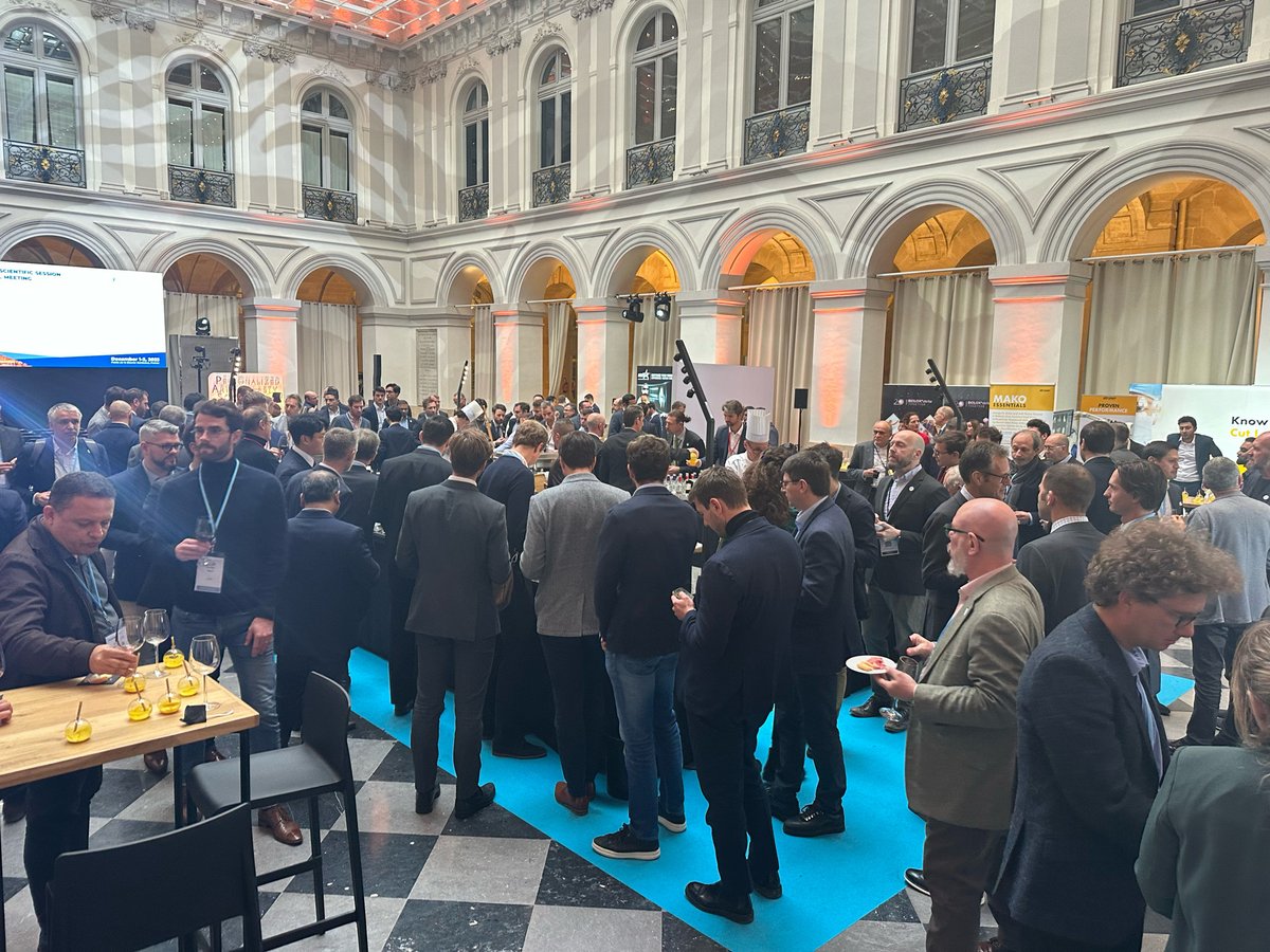 PASArthroplasty's tweet image. Attendees are grabbing lunch to fuel up 💪💪 for the rest of #PAS23! 🙌🙌