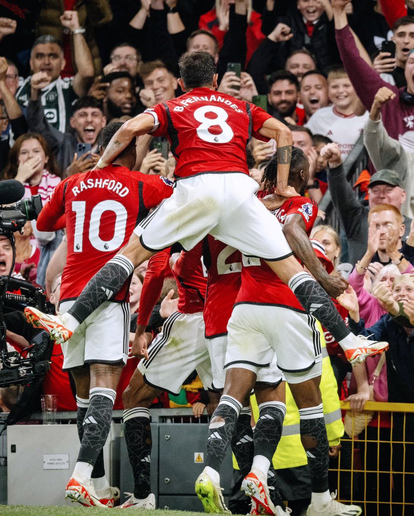 1k followers.🥺 Thanks guys 🔥

Let’s be mutuals if we aren’t 💪🏽