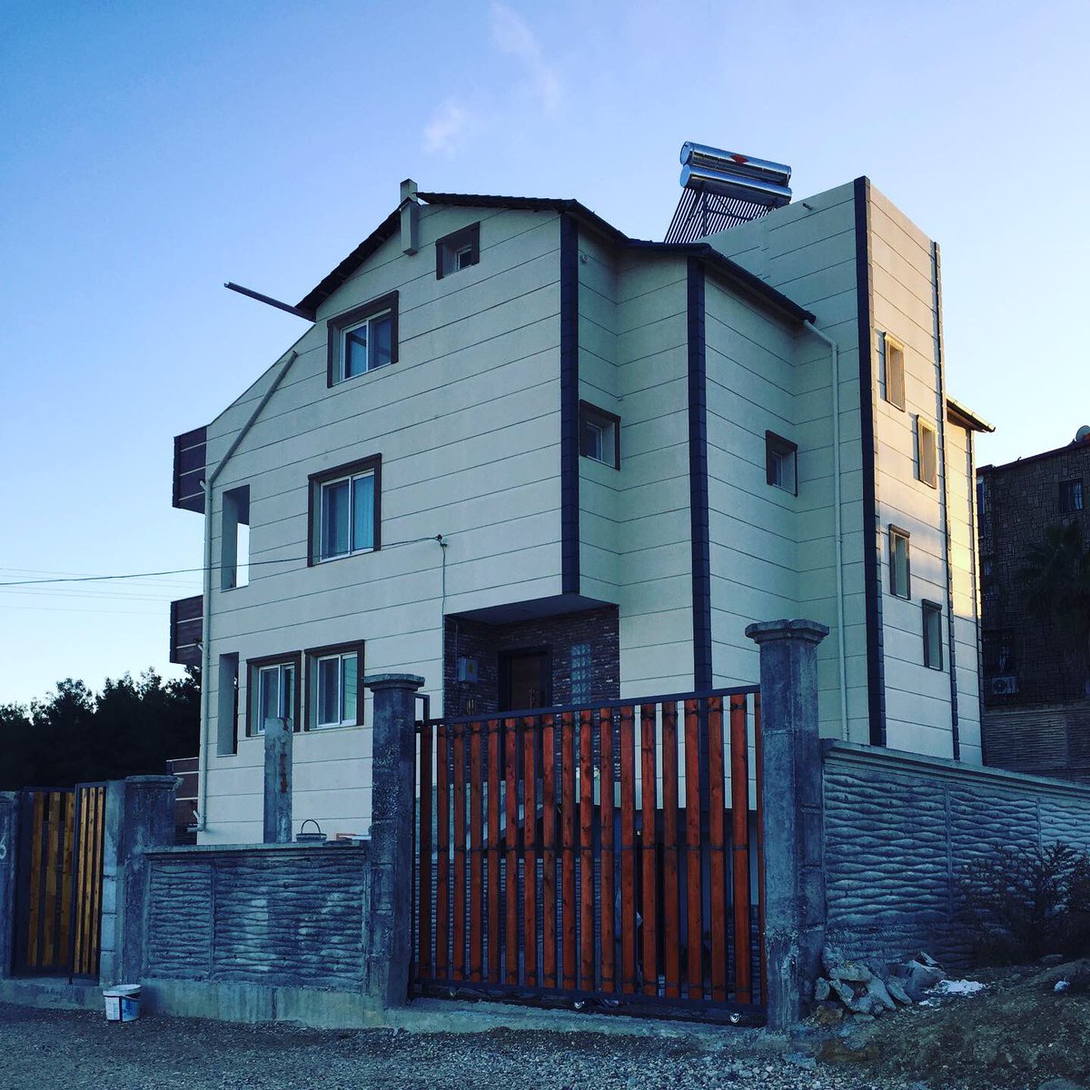 Evimizi de giydirdiysek demek ki kışa hazırız #ev #yuva #adana #dekorasyon