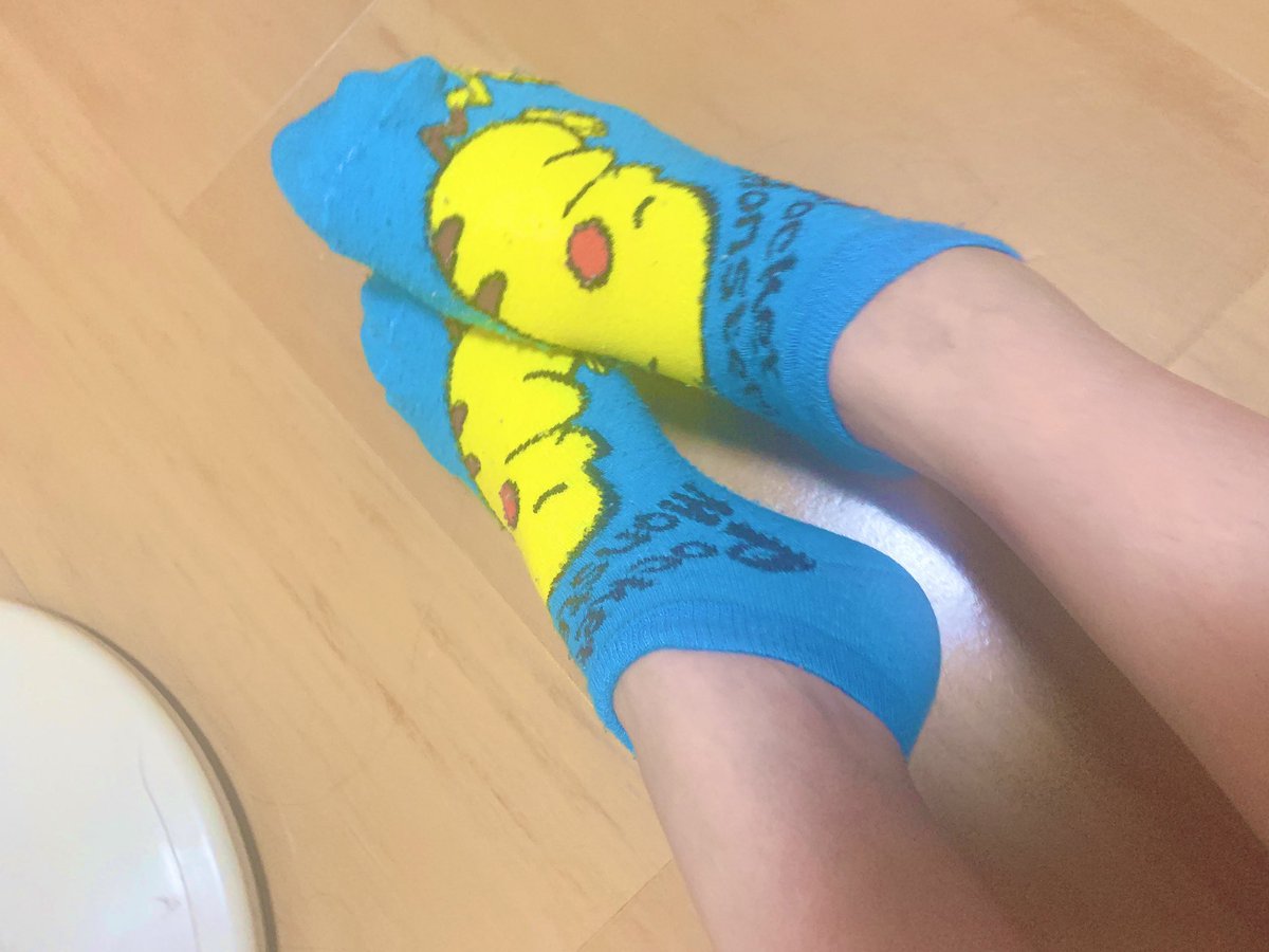 GuX8ly's tweet photo. 《第4回》どのくるぶしソックスが1番臭そうに見えますか？
#くるぶしソックス #靴下フェチ #靴下売ります #靴下買います #足フェチ #変態 #足臭 #裏アカ女子 https://t.co/EMp8dI5N7V