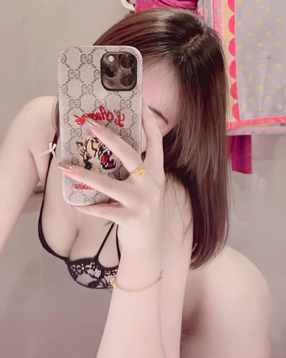 MarinKeene5's tweet photo. หนูมาใหม่ รับงานชั่วคราว
นวดผ่อนคลายได้นะคะ 
อยากโดนท่าหมาจัง 💦💦

📌📌อยากเสียว ทักหาหนูเลยค่ะ 
🏩ฟรีห้อง ฟรีถุง
 🆔 vu71

#รับงานลาดพร้าว 
#รับงานเกษตรนวมินทร์ 
#รับงานรามคำแหง https://t.co/fu4CftZQnI