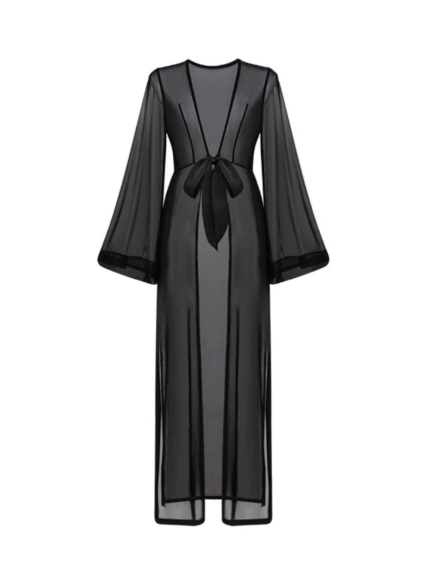 绫限定款「曲现」睡袍，8D超薄透视，网站没上的款，再配个高跟鞋👠，诱惑+贵气，每一下都是暴击💦