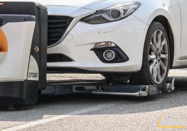 Dave_Bland_Eng's tweet photo. Introducing Carmover Series: The Future of Vehicle Movement in Body Shops

In the world of body shops and garages, efficiency and space are of the essence. That's why we've created the Carmover series – a range of products designed to streamline vehicle movement, saving you ti... https://t.co/O8sGZb54OE