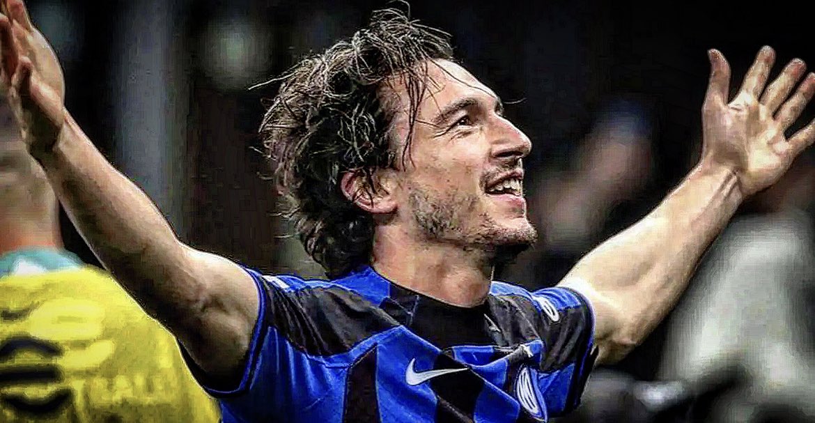 I 34 anni di uno che ha conquistato tutti. 

Buon compleanno Matteo #Darmian.