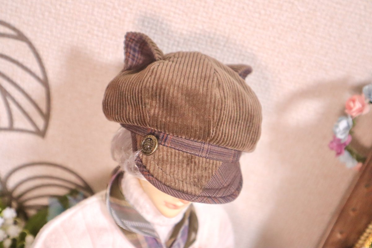 Sako_doll's tweet image. アイドール戦利品〜✨️
 #kinmist 様のねこみみキャスケットと、#ShadowDesign 様のねこのコーヒーですっ✨️
今年も秋冬キャスケットとご縁をいただけて嬉しいですっ( *´꒳`*)♡
コーヒーは蓋が開く仕様✨️
そして、どっちもねこ^ ̳.  ̫ . ̳^ねこに弱い

素敵な作品ありがとうございますぅ〜！✨️