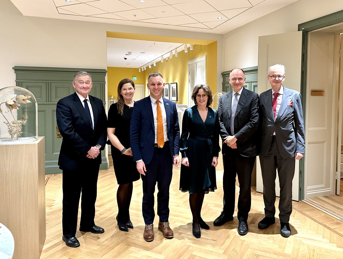 Jessika Roswall (@jessikaroswall) on Twitter photo Thank you for visiting Sweden and for good discussions about the future internal market
<a href="/EnricoLetta/">Enrico Letta</a> . For SWE it is important to continue the work to strengthen the EU's competitiveness in general and the internal market in particular. <a href="/ErikSlottner/">Erik Slottner</a> <a href="/AndersAhnlid/">Anders Ahnlid</a> <a href="/DanielssonEU/">Christian Danielsson</a> Thank you for visiting Sweden and for good discussions about the future internal market
<a href="/EnricoLetta/">Enrico Letta</a> . For SWE it is important to continue the work to strengthen the EU's competitiveness in general and the internal market in particular. <a href="/ErikSlottner/">Erik Slottner</a> <a href="/AndersAhnlid/">Anders Ahnlid</a> <a href="/DanielssonEU/">Christian Danielsson</a>