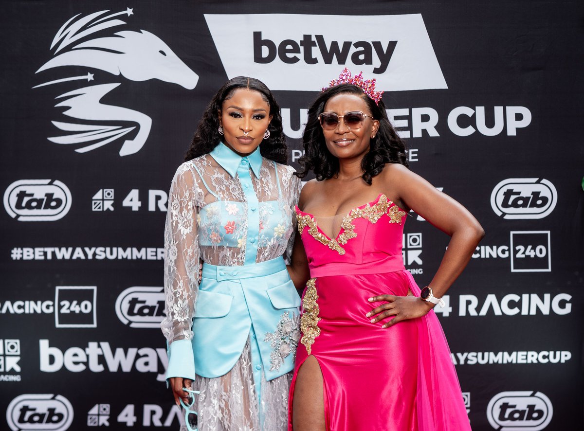 ✨ #BetwaySummerCup Best Dressed Competition! ✨                                                  
To enter:
1️⃣ Post a photo of your fabulous #BetwaySummerCup outfit.
2️⃣ Tag <a href="/Summercupracing/">Summer Cup Racing</a> and use #SummerCupBestDressed.
3️⃣ Follow @Studio88_brands on Instagram.