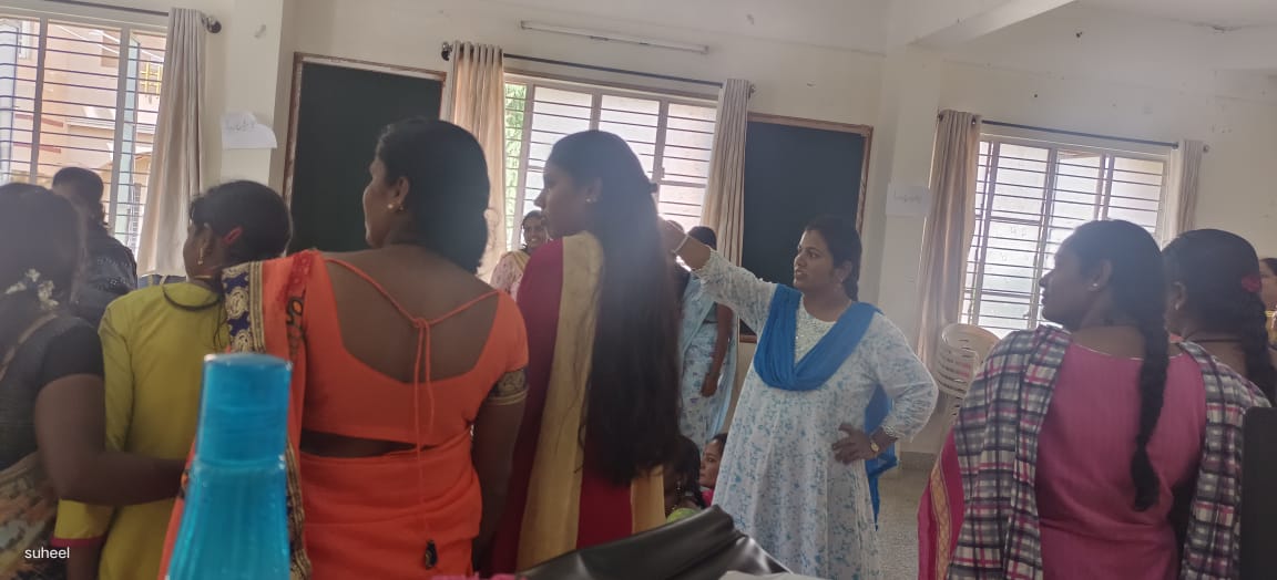 challakeretp's tweet photo. ಕೂಸಿನ ಮನೆಯ ನಿರ್ವಾಹಕರಿಗೆ 2ನೇ ಹಂತದ ತರಭೇತಿ  ಪ್ರಾರಂಭ 
ಚಿತ್ರದುರ್ಗ ಜಿಲ್ಲೆ
ಚಳ್ಳಕೆರೆ  ಹಾಗೂ ಮೊಳಕಾಲ್ಮೂರು ತಾಲ್ಲೂಕುಗಳು https://t.co/MIzqtKL4na