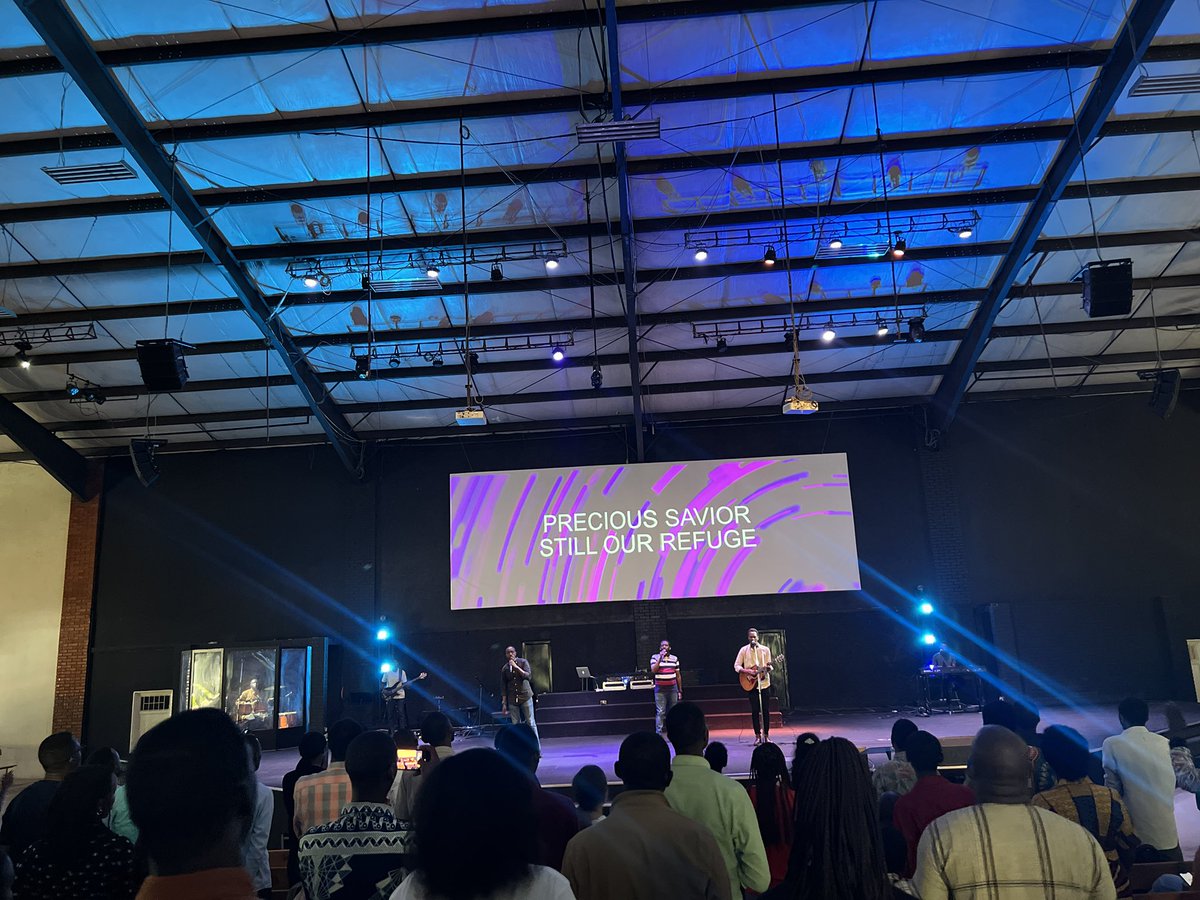 ZionTempleCC's tweet photo. Exciting day at the 'Finishing The Task - Youth Coalition' gathering! Joined by Pastor @RickWarren &amp; @rewardsibanda from @Saddleback. 

Thrilled to see Friends of Daniel, Youth from Zion Temple, join in! 

#FinishingTheTask #TheFuture https://t.co/3gxUDWsaKw