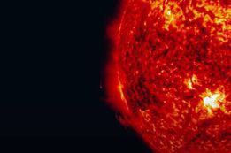 iamufohunter's tweet photo. 🚨 Newly Released Image of Sun Reveals An Unknown Entity of Massive size Roaming near SUN .

It may be linked to the surge in solar currents happening currently.

#ufotwitter #disclosure #Aliens
#EndUAPSecrecy #UFOs #ufoX 
#Suns #Science https://t.co/iaGg9msHZi