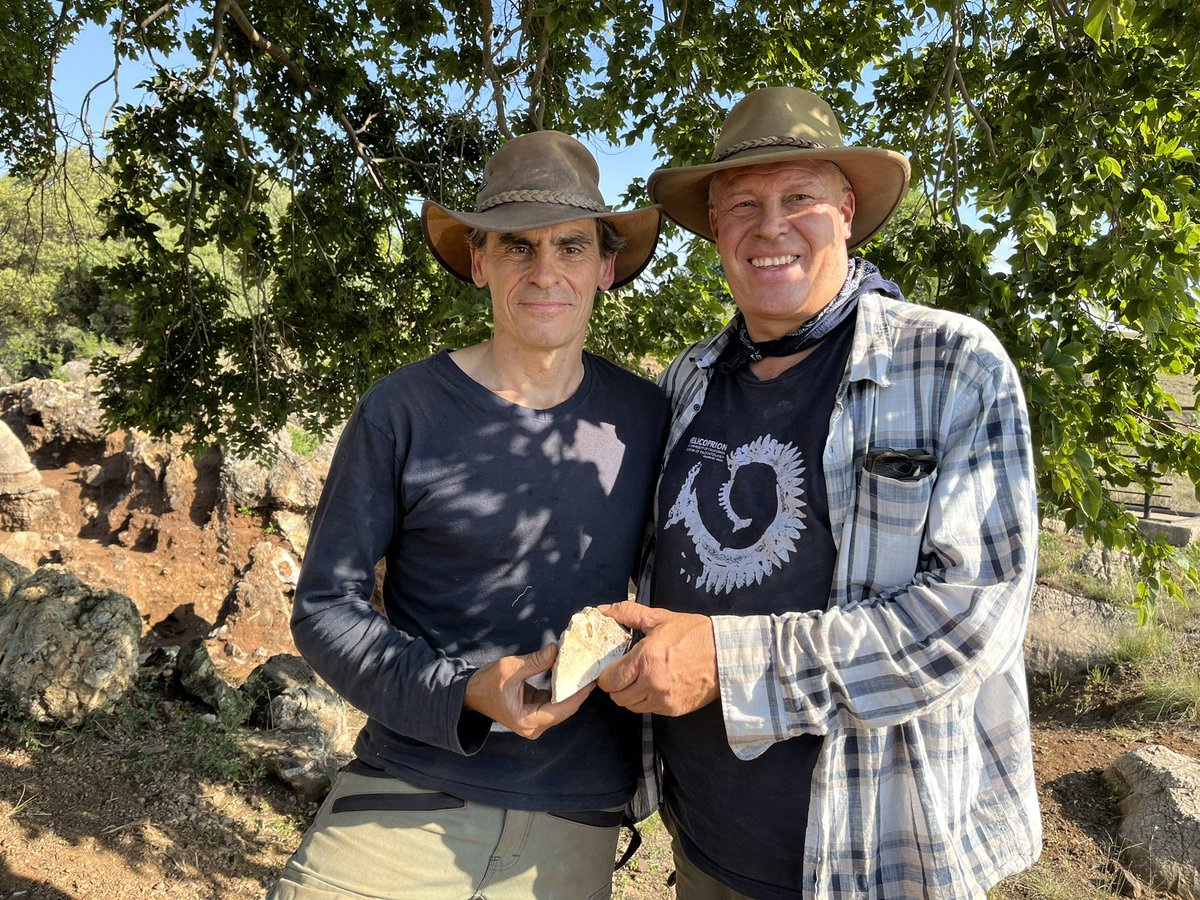 Jose Braga (@bragaparanthrop) on Twitter photo To comprehend the narrative of early human history in Africa, it’s crucial to accurately date archaeological sites through diverse methods. This objective guided this fieldwork at Kromdraai. Many thanks to A Herries , G Boschian. <a href="/CagToulouse/">CAGToulouse</a> #archaeology
<a href="/UT3PaulSabatier/">UT3 Paul Sabatier</a> To comprehend the narrative of early human history in Africa, it’s crucial to accurately date archaeological sites through diverse methods. This objective guided this fieldwork at Kromdraai. Many thanks to A Herries , G Boschian. <a href="/CagToulouse/">CAGToulouse</a> #archaeology
<a href="/UT3PaulSabatier/">UT3 Paul Sabatier</a>