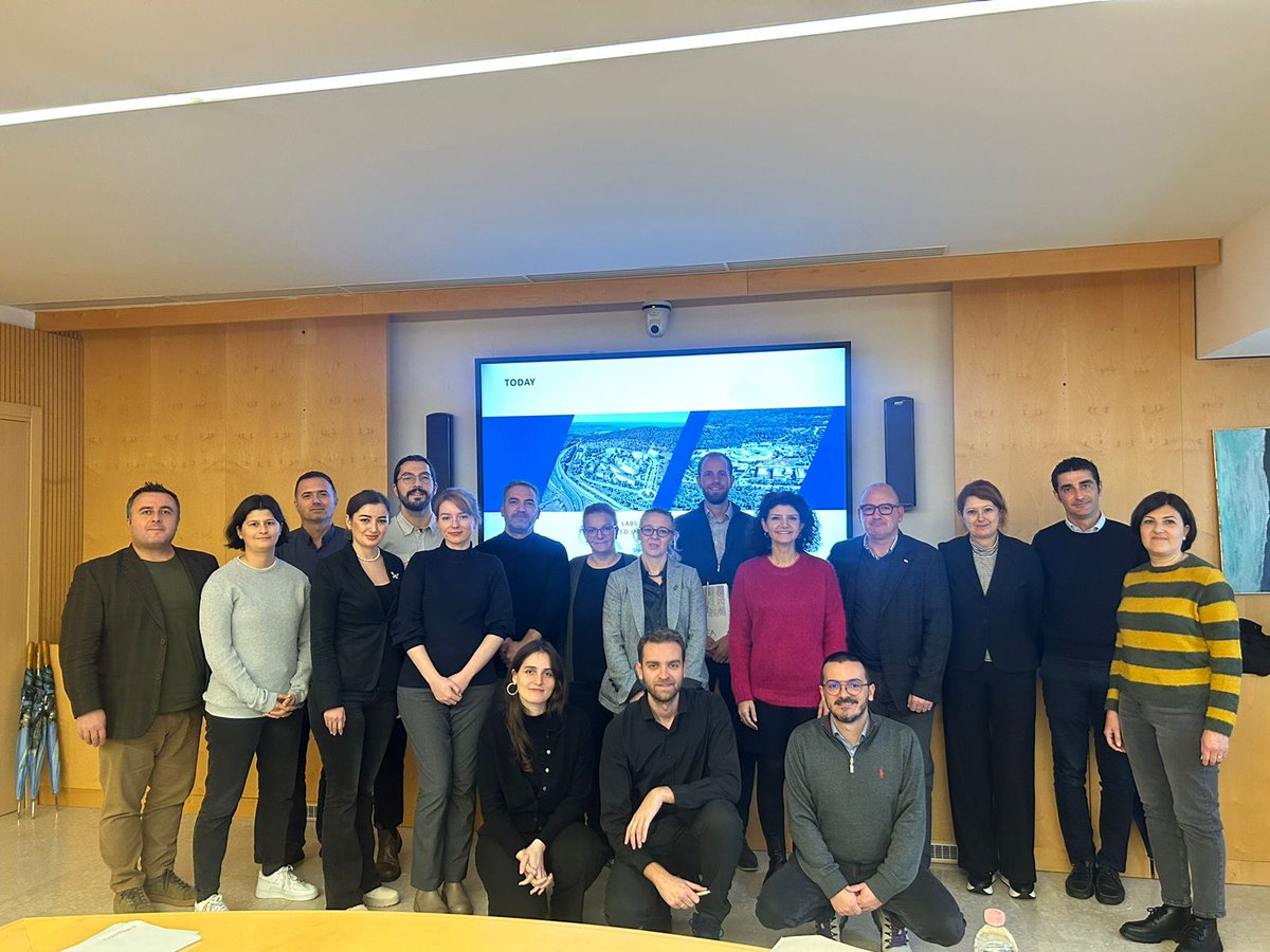 ItpPrizren's tweet photo. ITP team visited this week @LjTehnoloski, Lakeside Science and Technology Park in Klagenfurt, and @AreaSciencePark  in Trieste. These tours enable us:
🌍future international collaborations
💬learning on community and networking
📣research on funding opportunities https://t.co/b8RPQ5HSkt