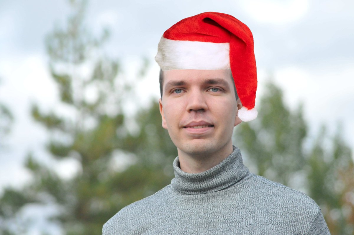 digigeolab's tweet photo. Today in #DigiGeoLab_AdventCalendar_2023 🤩
Meet Tatu @Tadusk0, PhDresearcher in #MOBICON. His work tackles the intricacies of big data by structuring raw input and mapping geographies of user-generated data. Goal: a framework to operationalize big data in greenspace management. https://t.co/4ZWr8PbVOr